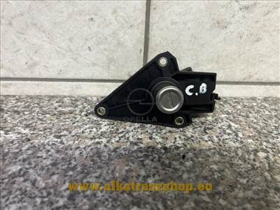 Opel Corsa B 3-5 ajtós csomagtérajtó zár-- zárszerkezet - betét KULCS NÉLKÜL