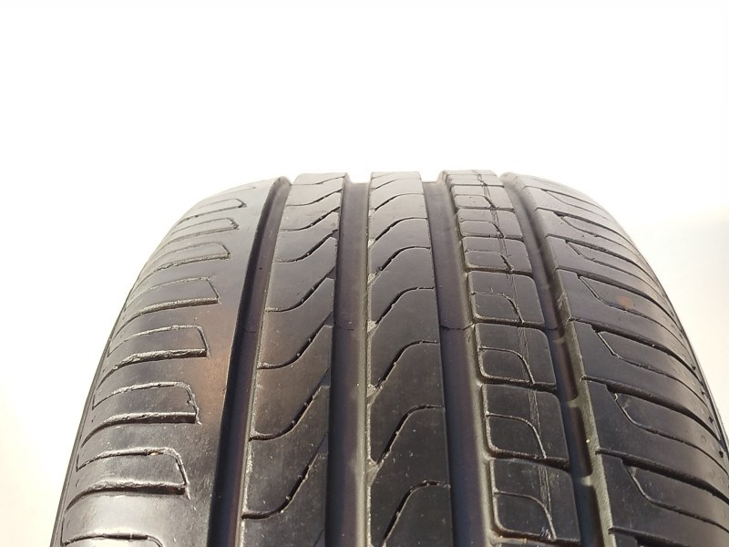 Pirelli Cinturato P7 225/55 R17  1. kép