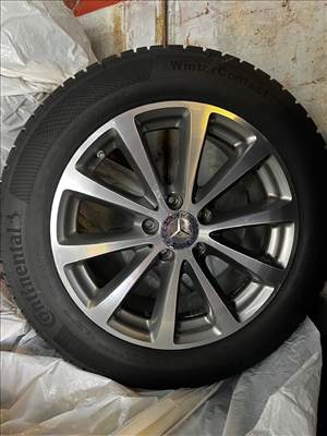 225/55 R17 Gyári Mercedes-Benz 5x112 Continental jó téligumikkal!