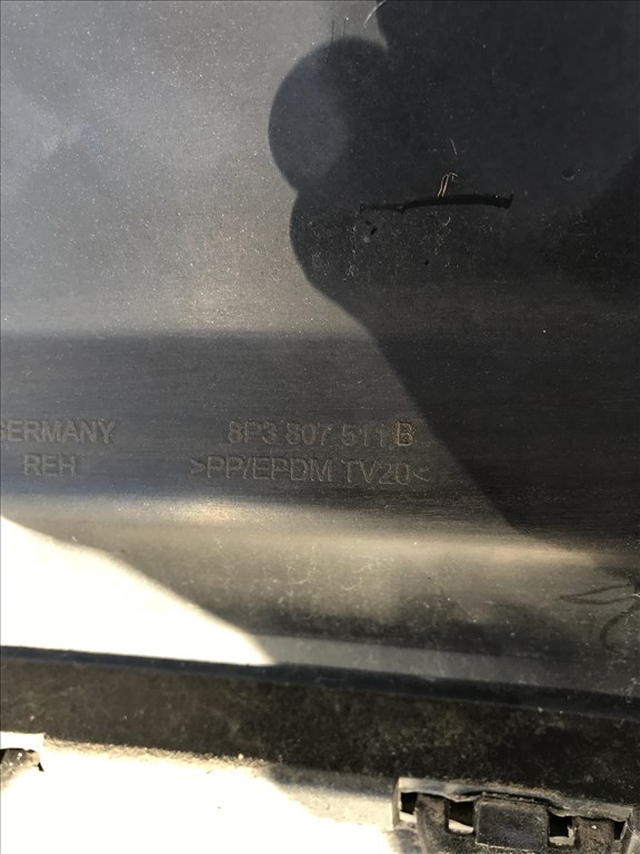 Audi A3 (8P) 3 ajtós _ hátsó lökhárító 8p3807511b 4. kép