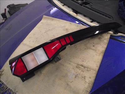 Volkswagen Caddy bal hátsó lámpa 2020-tól 2k7945095a