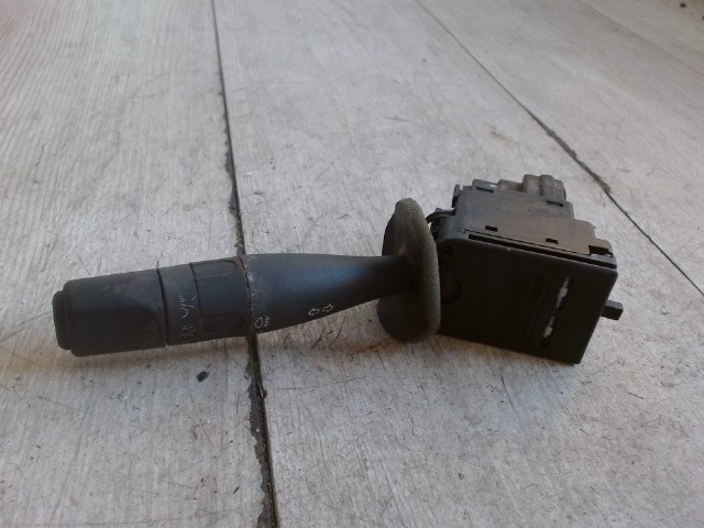 PEUGEOT 206 Kormánykapcsoló bal irányjelző 1. kép