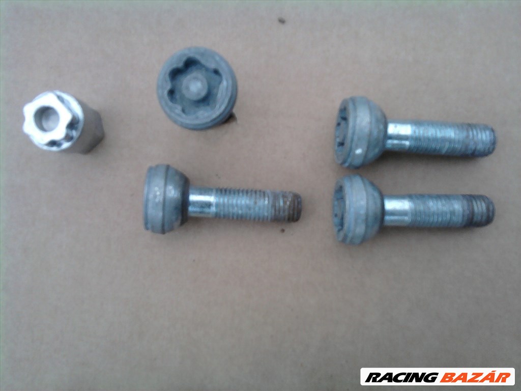 Alu és acélfelni csavarok , kerékőr 9. kép