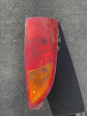 Ford Focus Mk1 Jobb hátsó lámpa 5 ajtós
