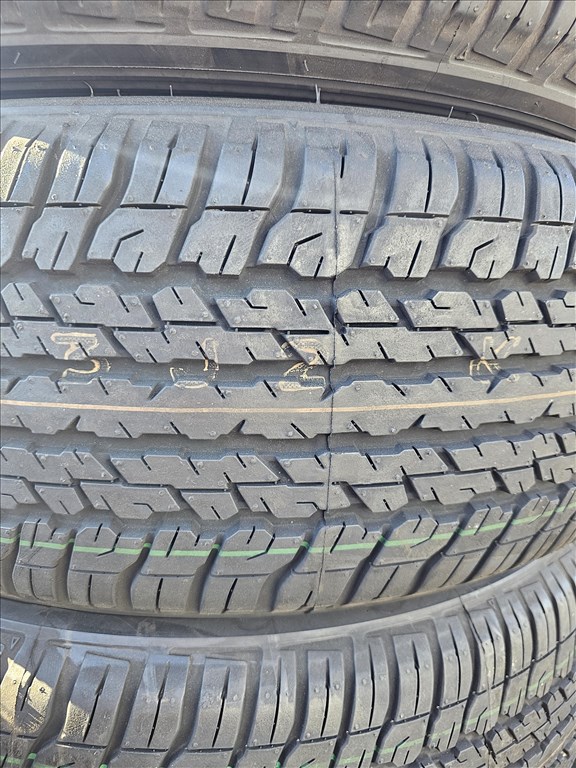  265/6018" újszerű Dunlop négyévszakos gumi gumi 2. kép
