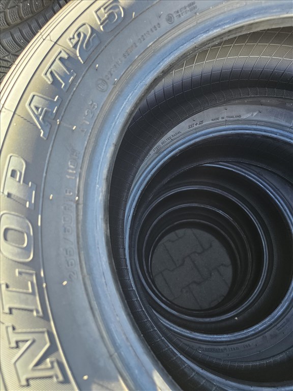  265/6018" újszerű Dunlop négyévszakos gumi gumi 4. kép