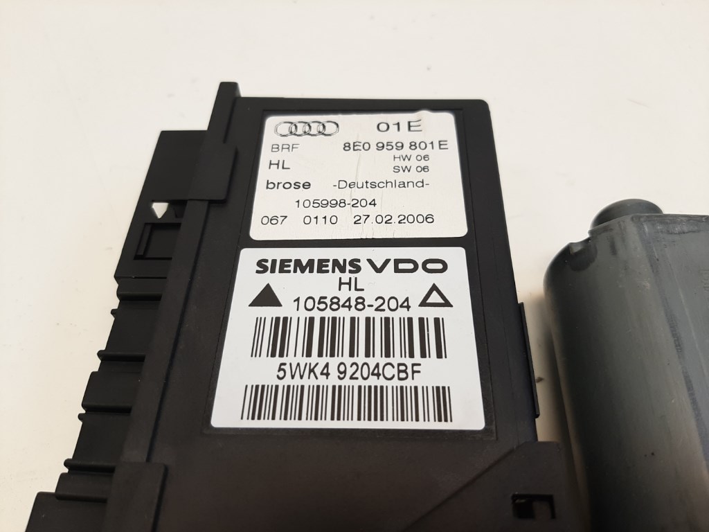 Audi A4 (8E B7) bal hátsó ablakemelõ motor 8E0959801E 3. kép