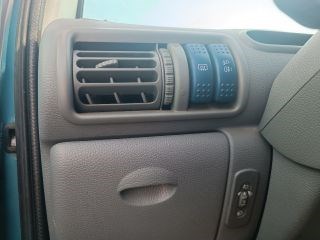 RENAULT TWINGO I (C06) Bal első Ablaktörlő Kar 40. kép