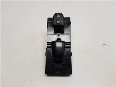 Nissan Pulsar (C13) jobb első ablakemelő kapcsoló