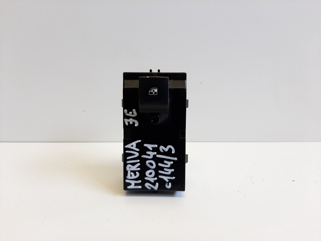 Opel Meriva jobb elsõ ablakemelõ kapcsoló 13301886 1. kép