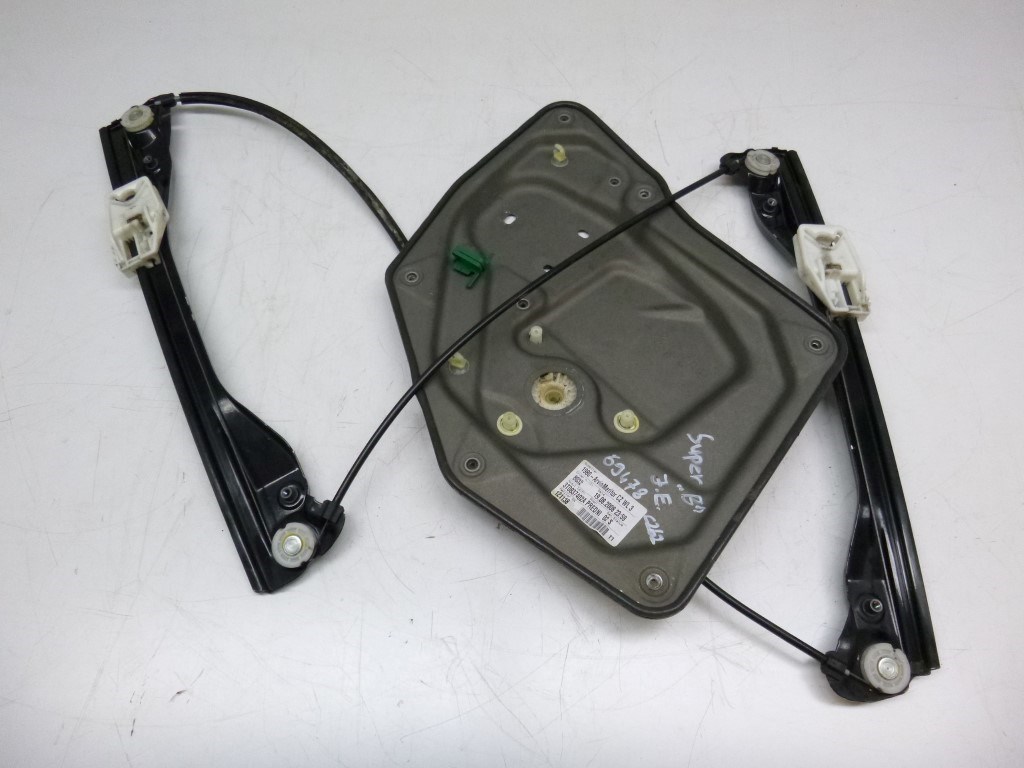 Skoda SUPERB (3T) jobb elsõ Ablakemelõ szerkezet elektromos 3T0837402A 1. kép