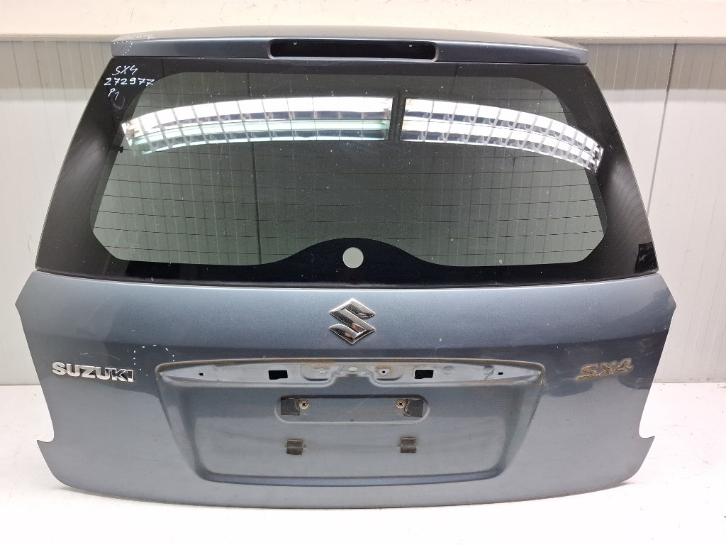 Suzuki SX4  csomagtérajtó 1. kép