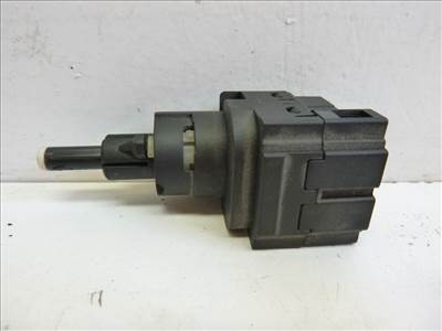 Volkswagen Polo (9N) féklámpa kapcsoló