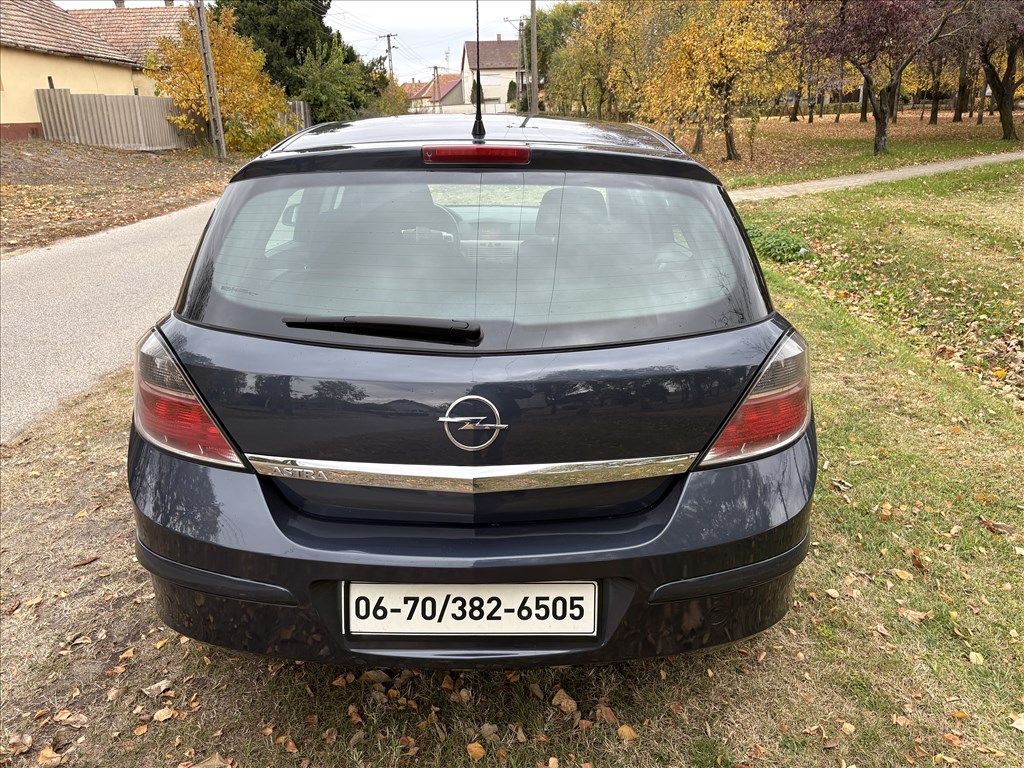OPEL ASTRA H 1.4 Cosmo FACELIFT/DIGIT KLÍMA/TEMPOMAT/4EL.ABLAK/ÚJ VEZÉRLÉS/FRISS MŰSZAKI 7. kép