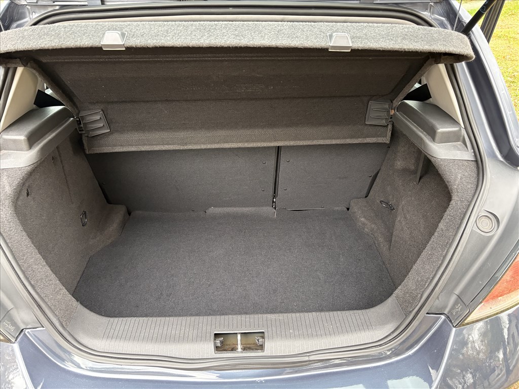 OPEL ASTRA H 1.4 Cosmo FACELIFT/DIGIT KLÍMA/TEMPOMAT/4EL.ABLAK/ÚJ VEZÉRLÉS/FRISS MŰSZAKI 12. kép