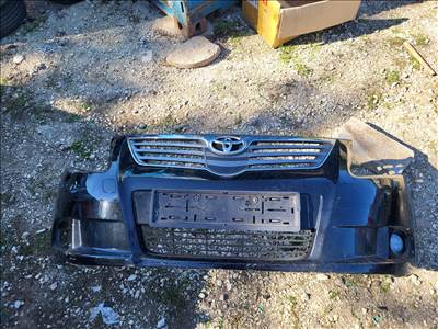 Toyota Avensis (T250) lökhárító 