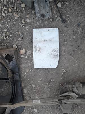 Renault trafic tank ajtó fedél 
