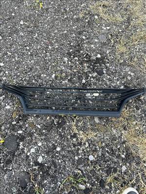 Toyota Yaris4 (XP210) lökhárító hűtő rács tartó