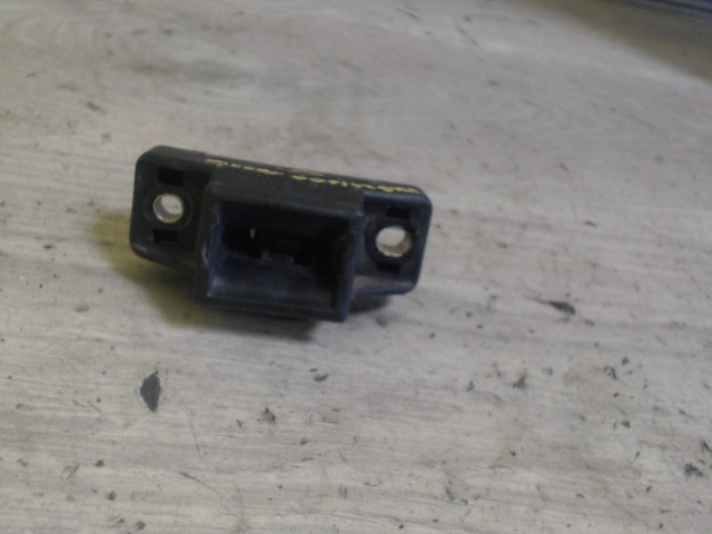 RENAULT MEGANE SCENIC 99-03 Csomagtérajtó zárszerkezet 1. kép