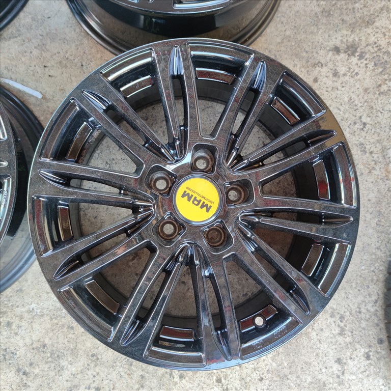 5x114,3 16 toyota hyundai mazda kia alufelni 115000ft a 4db/115/ 3. kép