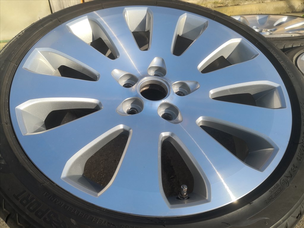 Opel 19-es gyári alukerék 14. kép