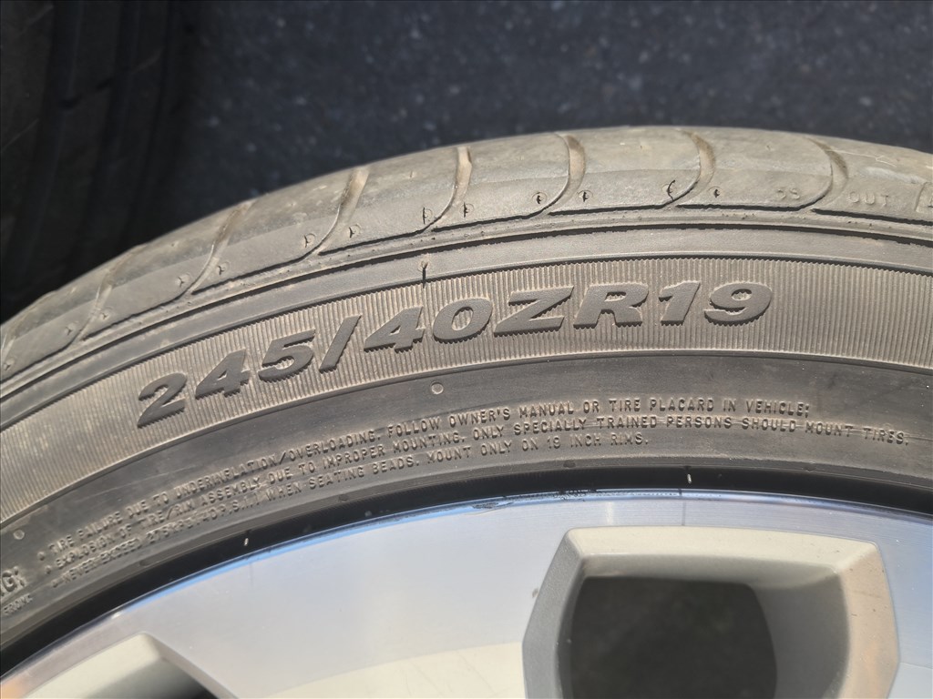 Opel 19-es gyári alukerék 15. kép