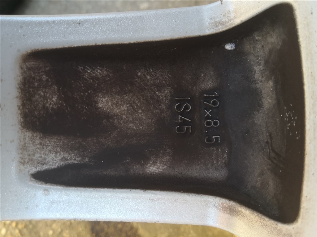 Opel 19-es gyári alukerék 9. kép