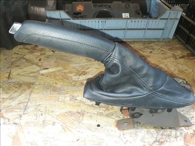 Peugeot 407 Kézifék Kar Takaró Burkolat