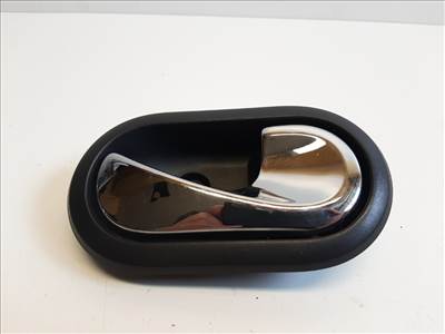 Dacia Dokker jobb első belső kilincs 8200733847