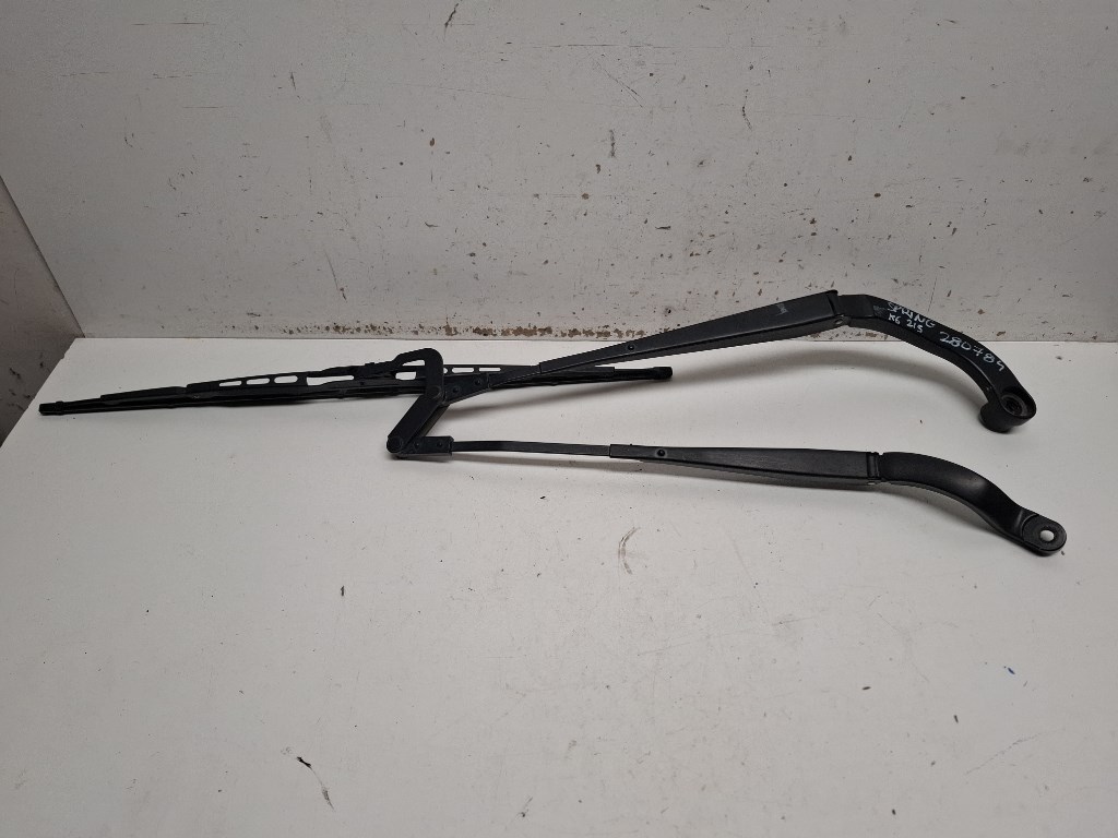 Dacia Spring elsõ ablaktörlõ kar 288817731R 1. kép