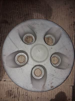 Iveco Daily Dísztárcsa 1325078080