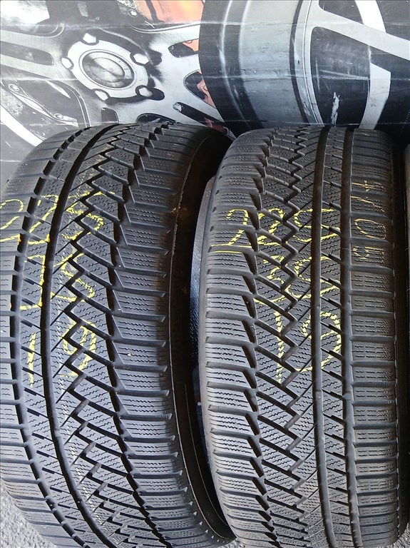  225/35R19 újszerű Continental TS 850 téli gumi 7mm 2db 1. kép