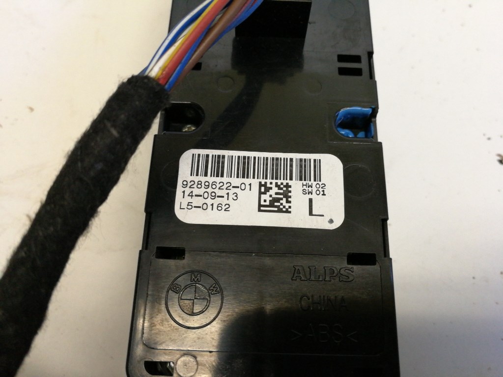 Mini Countryman (R60) bal elsõ ablakemelõ kapcsoló 9289622 3. kép