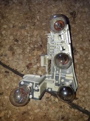 BMW E90 Jobb Hátsó Lámpa Foglalat