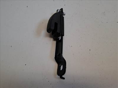 Nissan Leaf (ZE1) első biztonságiöv magasságállító