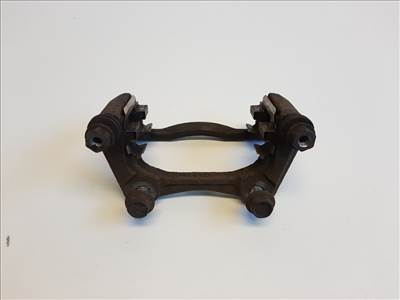 Nissan Micra (K13) bal első féknyereg tartó