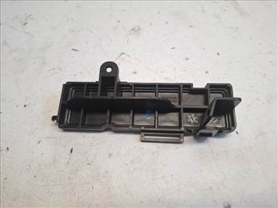 Renault Clio  pollenszûrőfedél 5R5822100