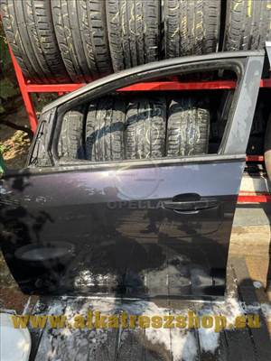 Opel Astra J bal első ajtó fekete