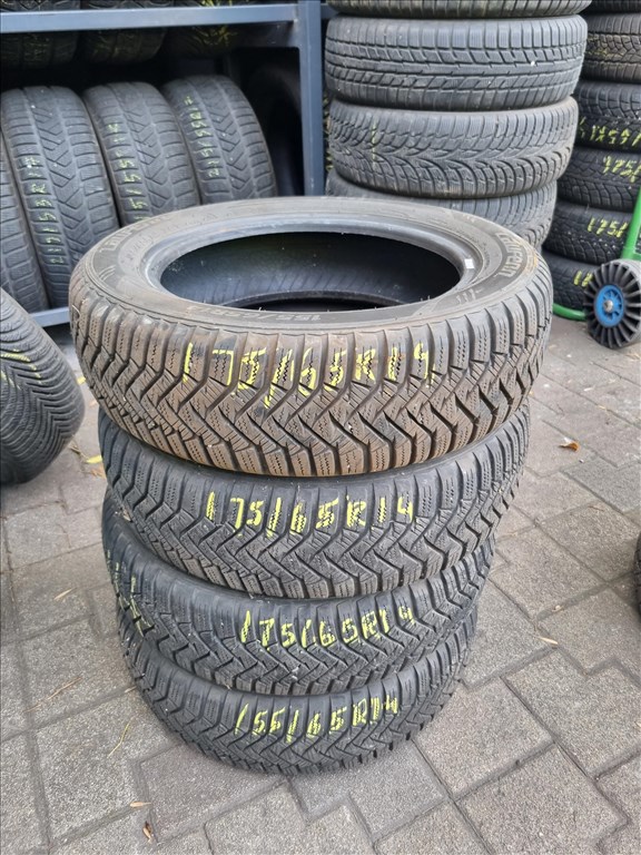  155/6514" újszerű Laufenn I fit téli gumi 4db  1. kép