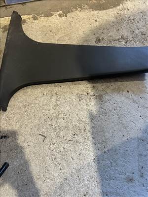 Ford Kuga Mk1 B oszlop takaró 