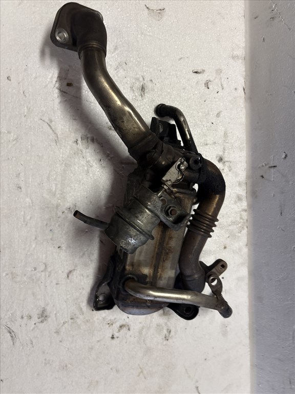 Opel Astra J 1.7 cdti a17dtr a17dtr 2009-2015 Egr hűtő  98073074 1. kép