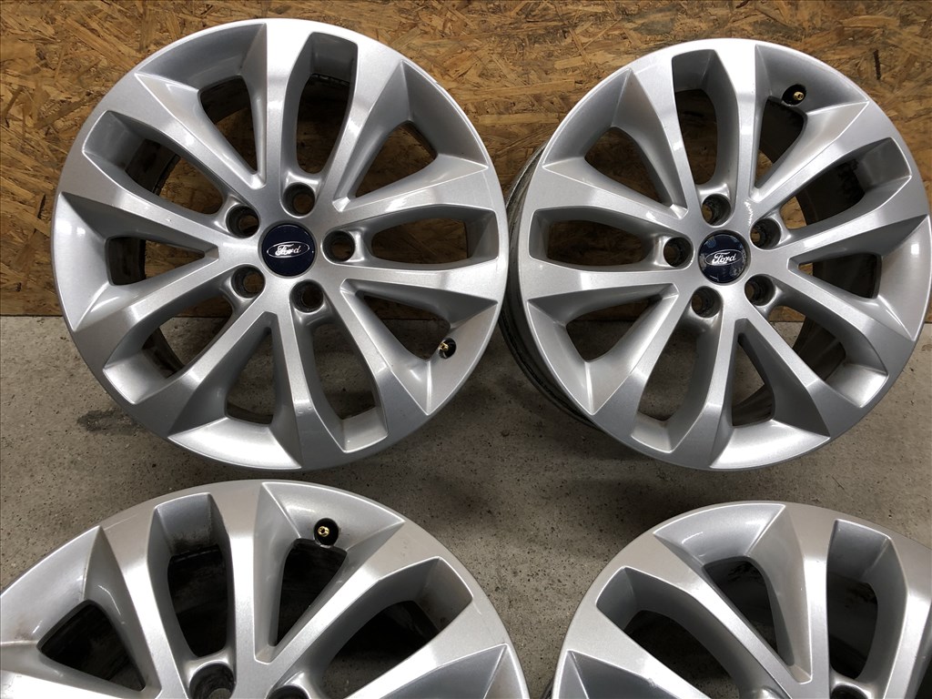 17 colos Ford alufelni 5x108 gyári 17 col 2. kép