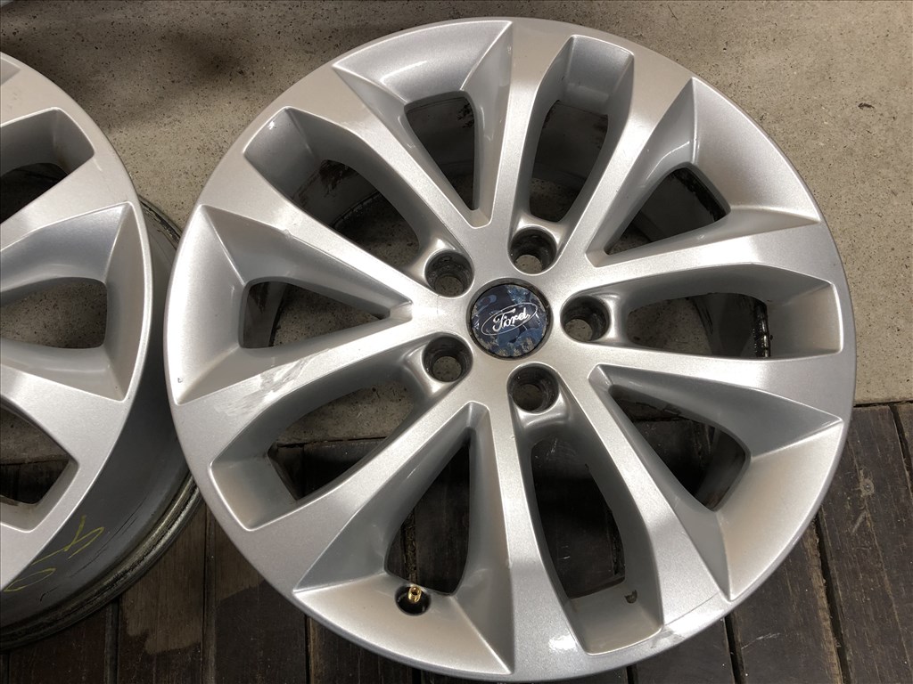 17 colos Ford alufelni 5x108 gyári 17 col 9. kép