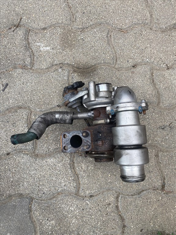 Ford B-max Fiesta mk6 1.6 tdci turbó turbo  9673283680 2. kép