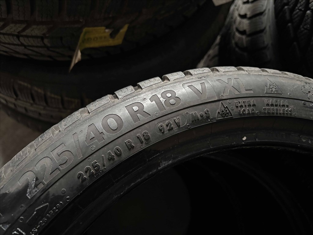 225/40 r18 Continental dot2622 8mm téligumi 4db 225/40r18 garnitúra 8. kép