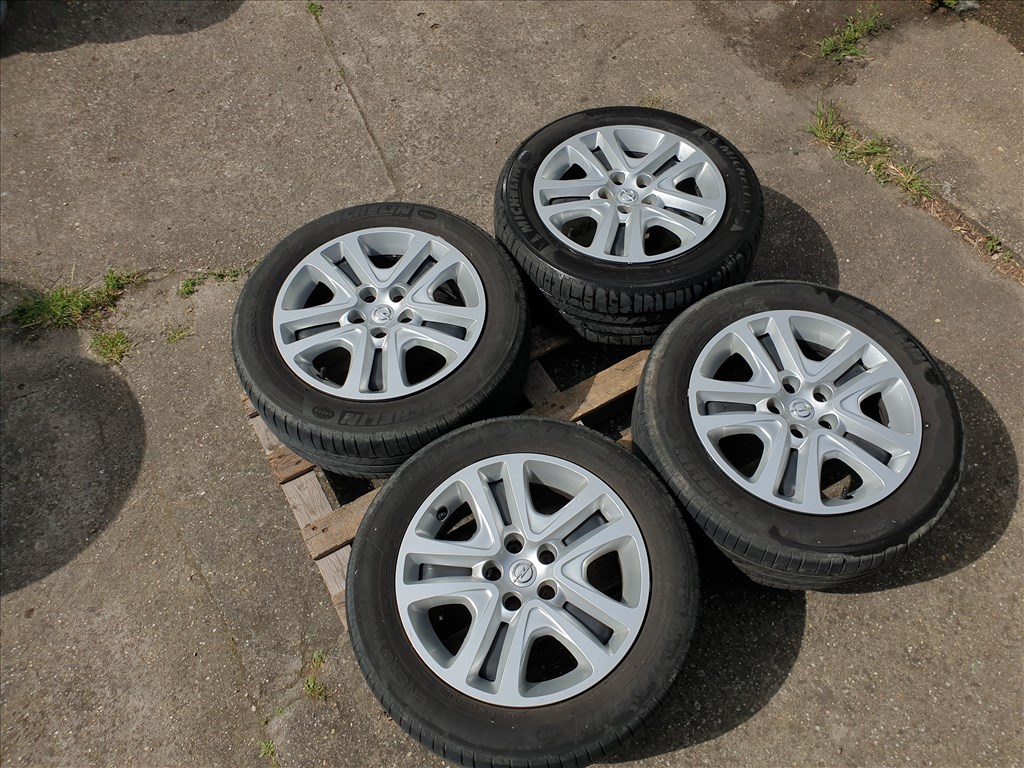 16" 5x105 Opel K Astra + szenzor 1. kép