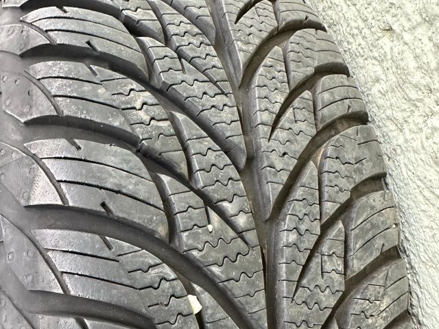 14" újszerű lemezfelni, rajta 185/60 használt Matador 4 évszakos gumi (4db) 4. kép