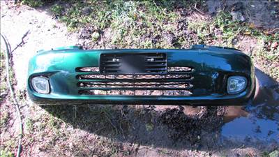 Toyota Yaris Verso 1999-2005 első lökhárító (109.)