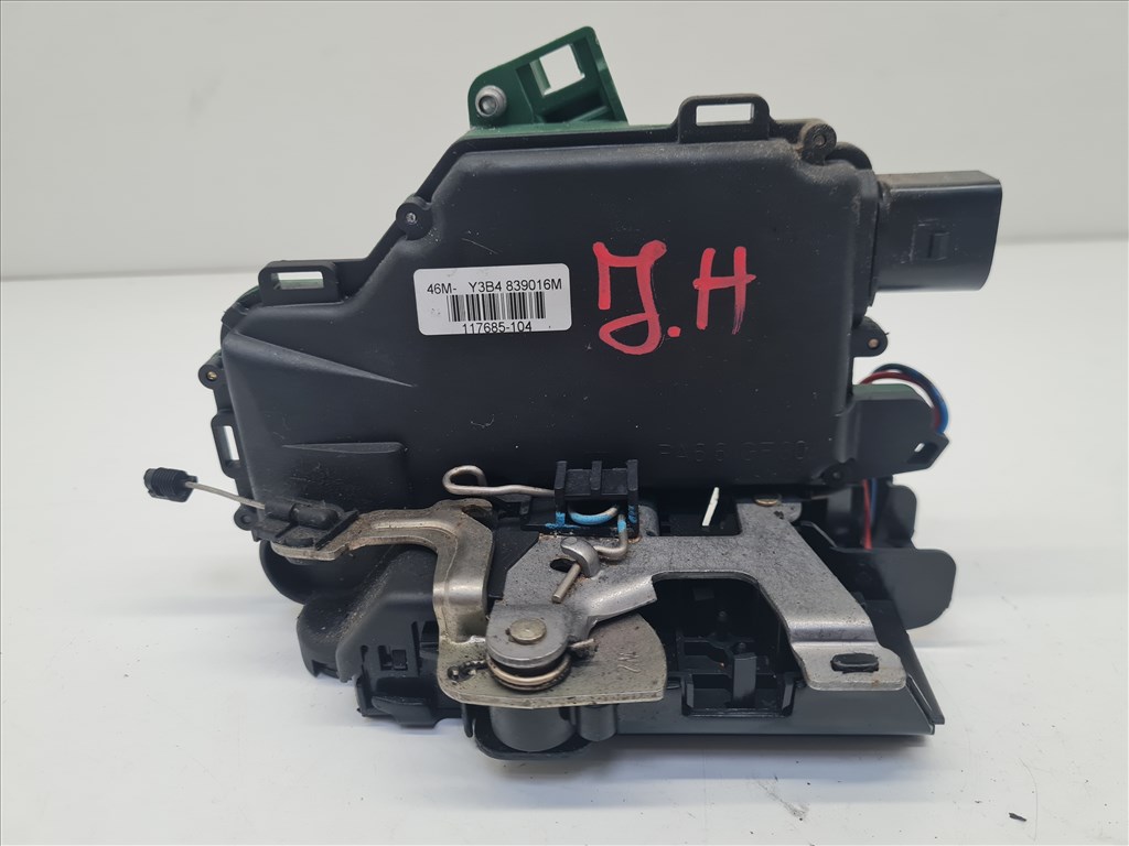 Volkswagen Golf IV, Volkswagen Bora jobb hátsó ajtózár (25371) 3b4839016m 1. kép