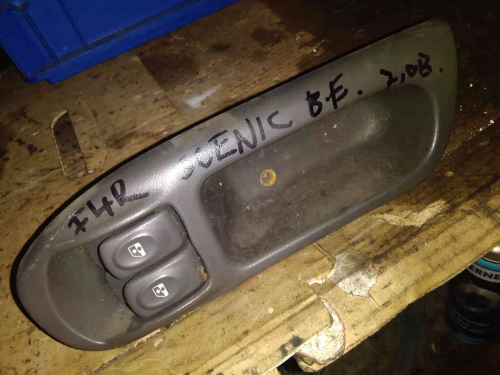 Renault Scenic Bal Elsõ Ablakemelõ Kapcsoló 1. kép